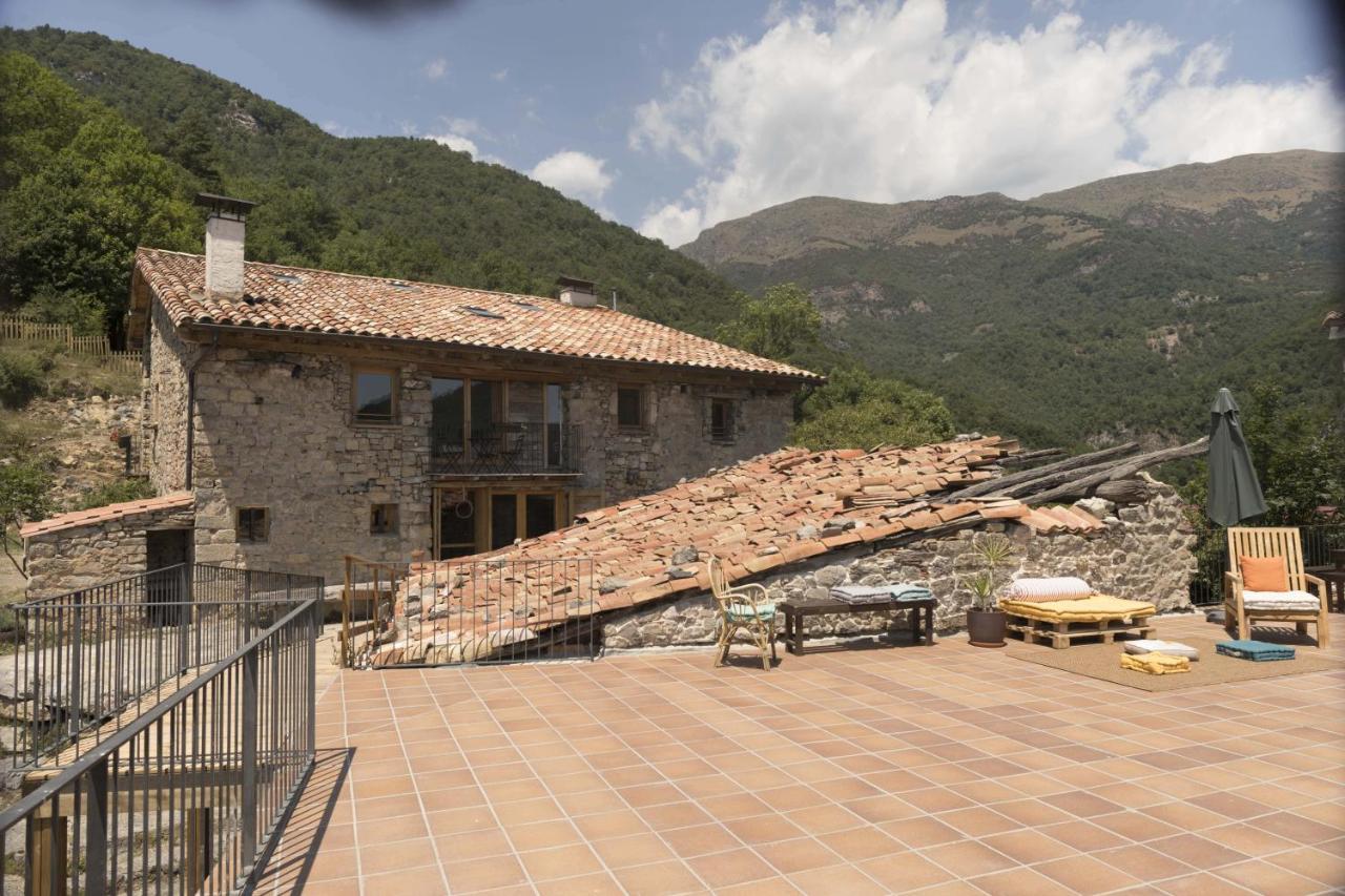 Mas Rural El Negre Hostel Ogassa Exterior photo